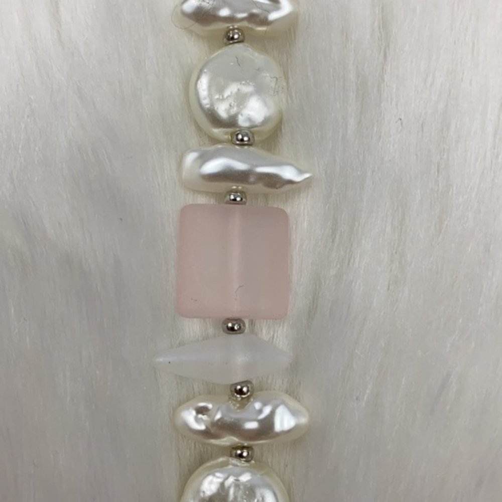 4/$20 A New Day Pink Square Bead, White Bead & White Pearlized Bead Necklace - Picture 6 of 7